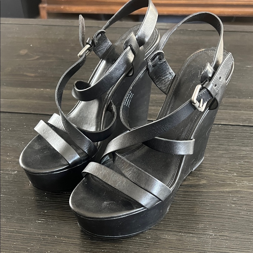 Vera Wang Black Strappy Wedge Sandals